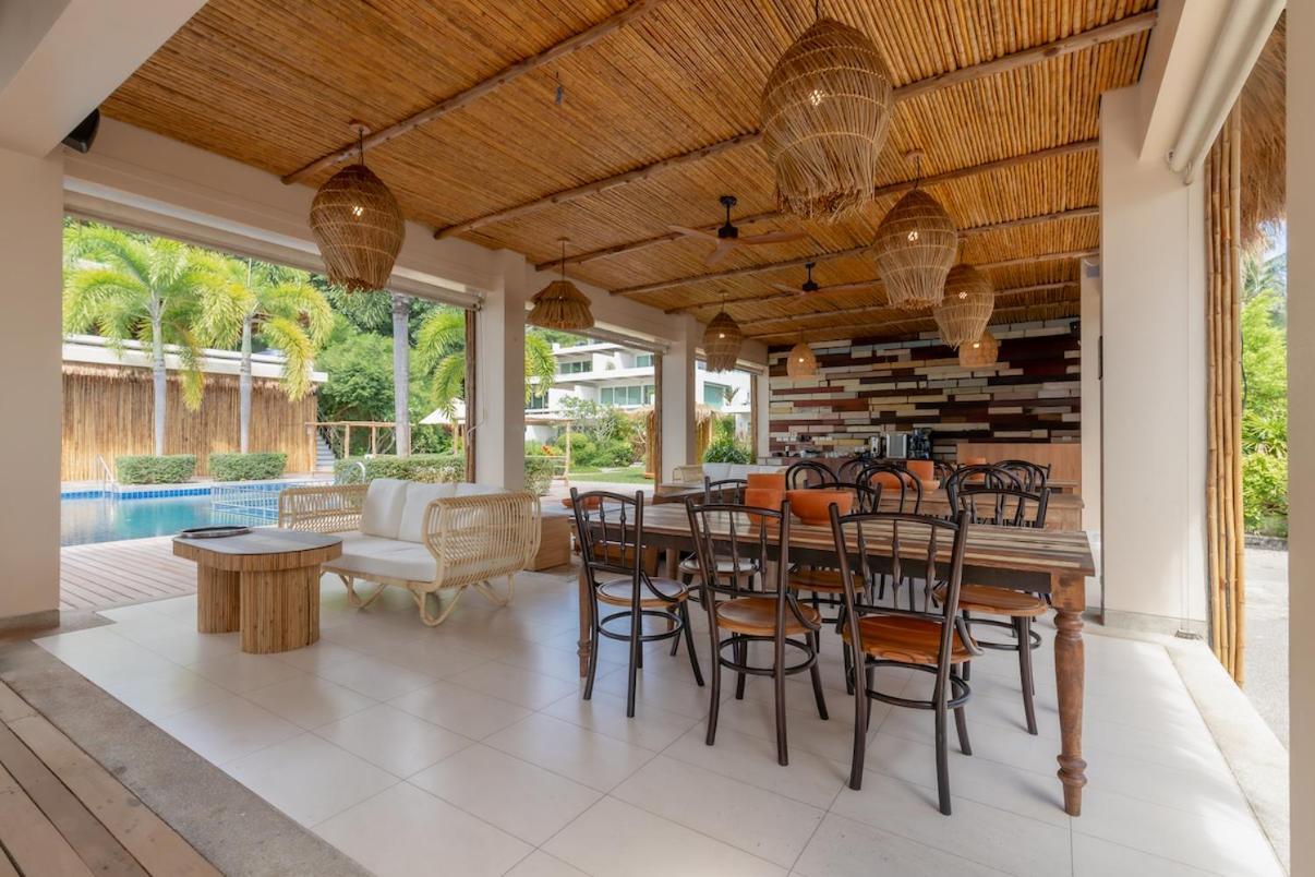 Poppy Beachfront Residence Rawai Rom bilde
